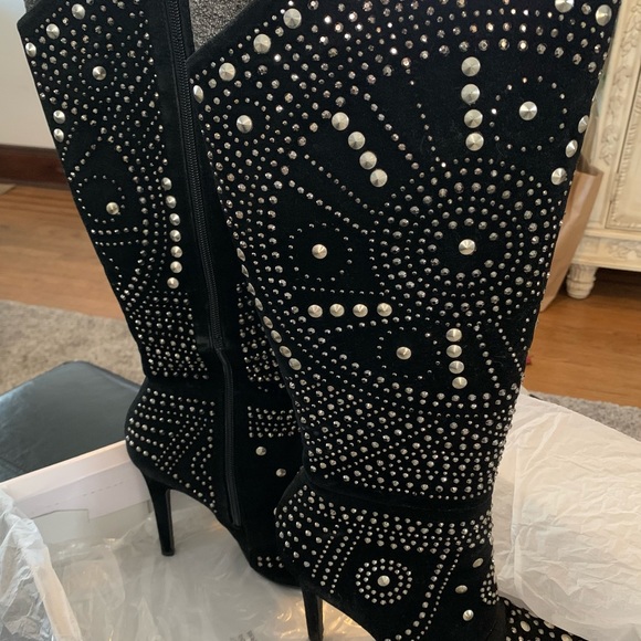 Women’s boots - Picture 3 of 7